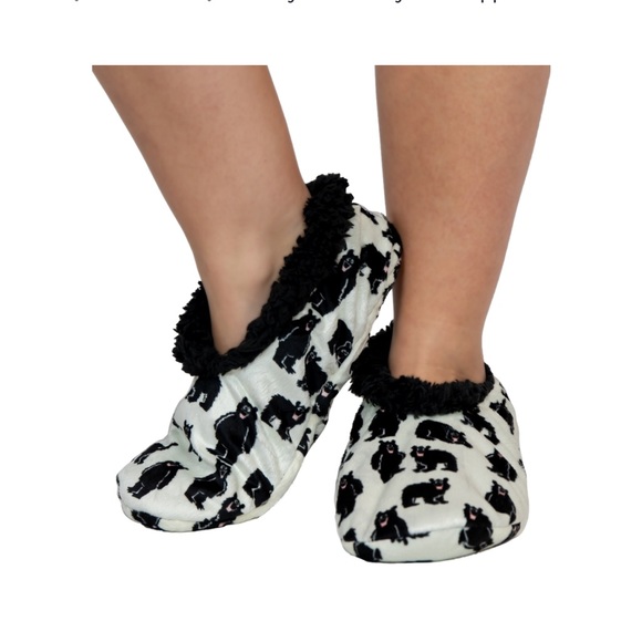 🐻 NWT Lazy One Women’s Family Bear Fuzzy Feet slippers - Picture 8 of 9